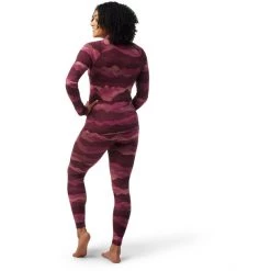 Smartwool Merino 250 Pattern Baselayer Crew Top Boxed Women festive fuschia mountain scape -Ski & Thermal Underwear Tops Sales Store smartwool merino 250 pattern baselayer crew top boxed women festive fuschia mountain scape 3
